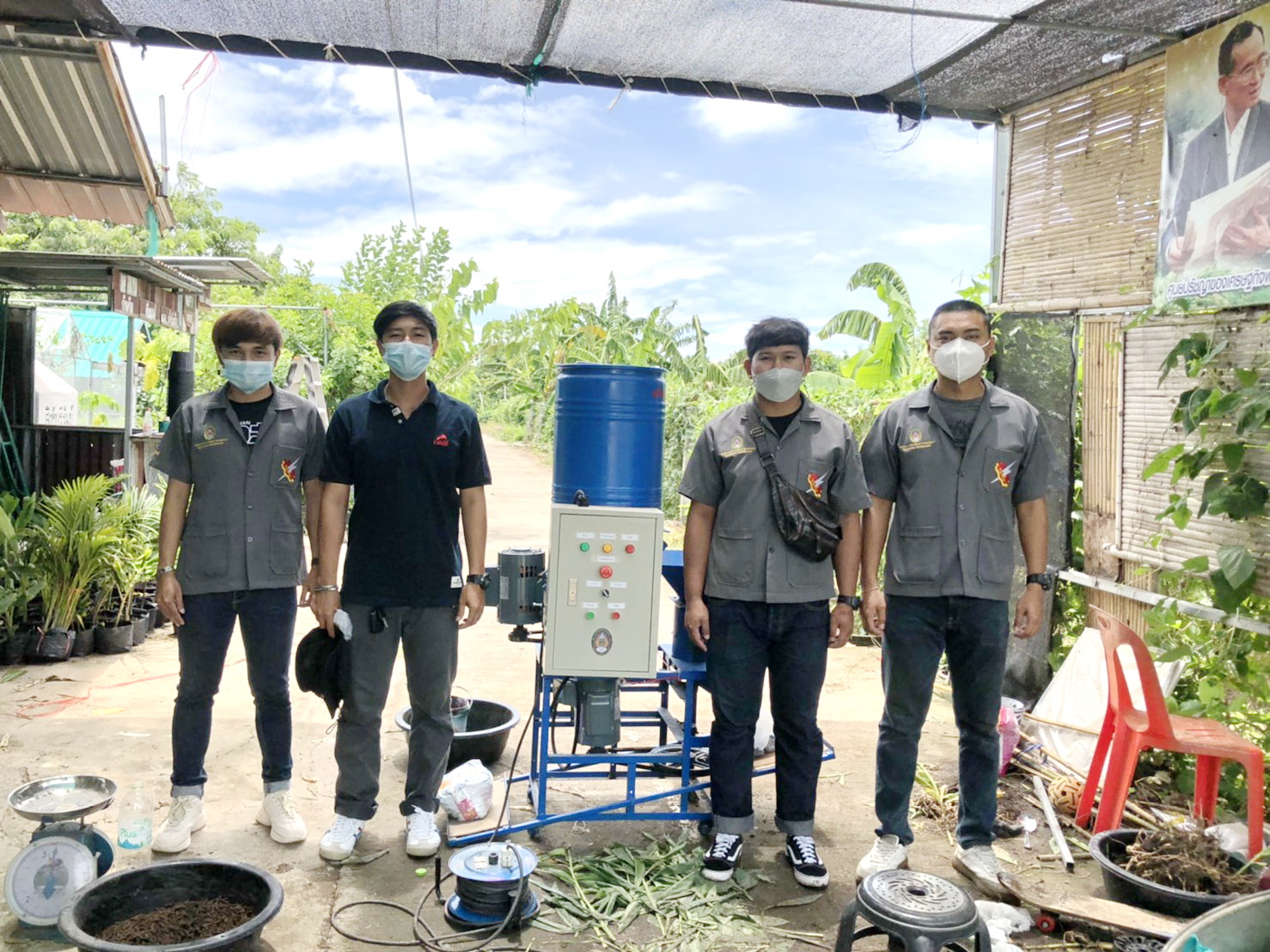 เทคโนโลยีไฟฟ้าอุตสาหกรรมส่งมอบเครื่องอัดปุ๋ย