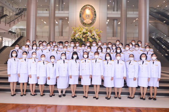 ร่วมพิธีวันคล้ายวันพระบรมราชสมภพ รัชกาลที่ 9 วันชาติ และวันพ่อแห่งชาติ